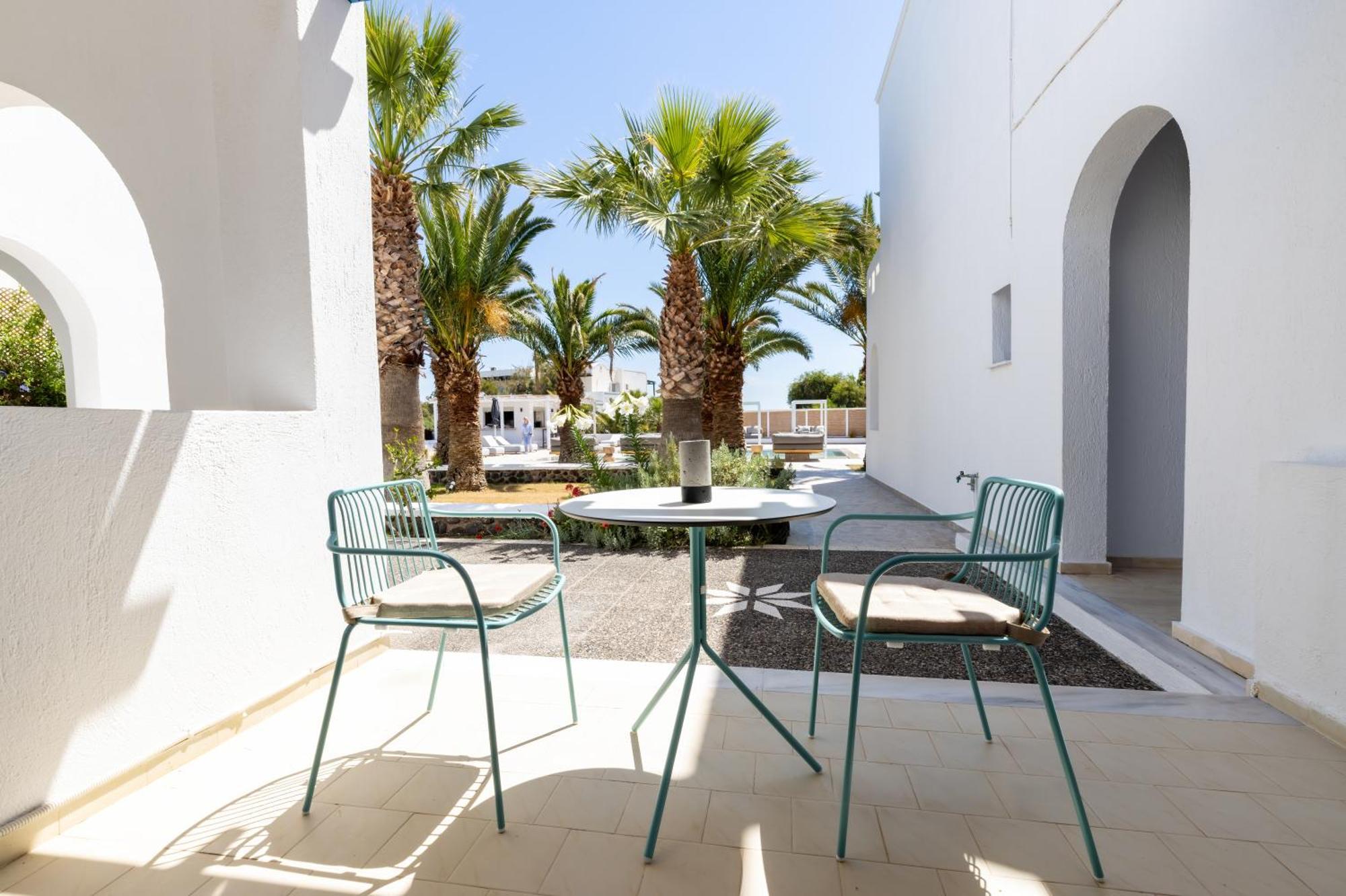 Louis Studios Santorini Kamári Esterno foto