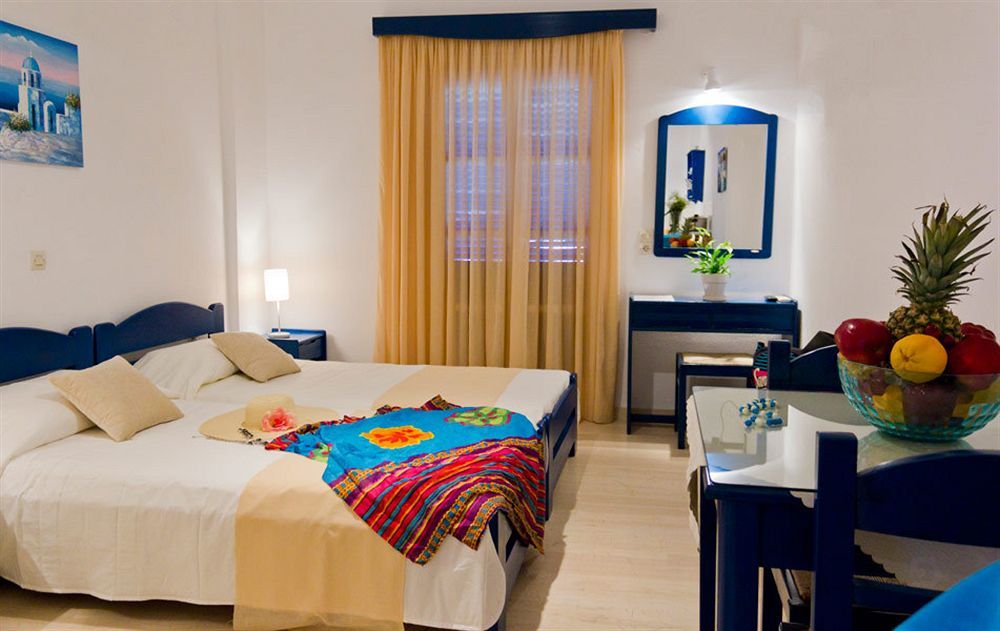 Louis Studios Santorini Kamári Esterno foto